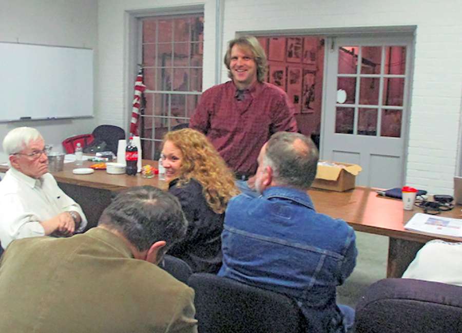 Folk art school meeting fills room