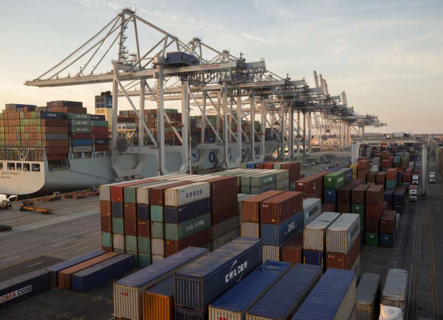 Port of Savannah shipping relief supplies to help Houston