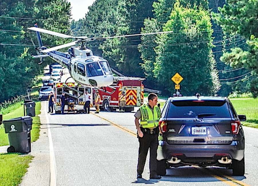Woman airlifted after two-car wreck shuts down West Hwy. 34