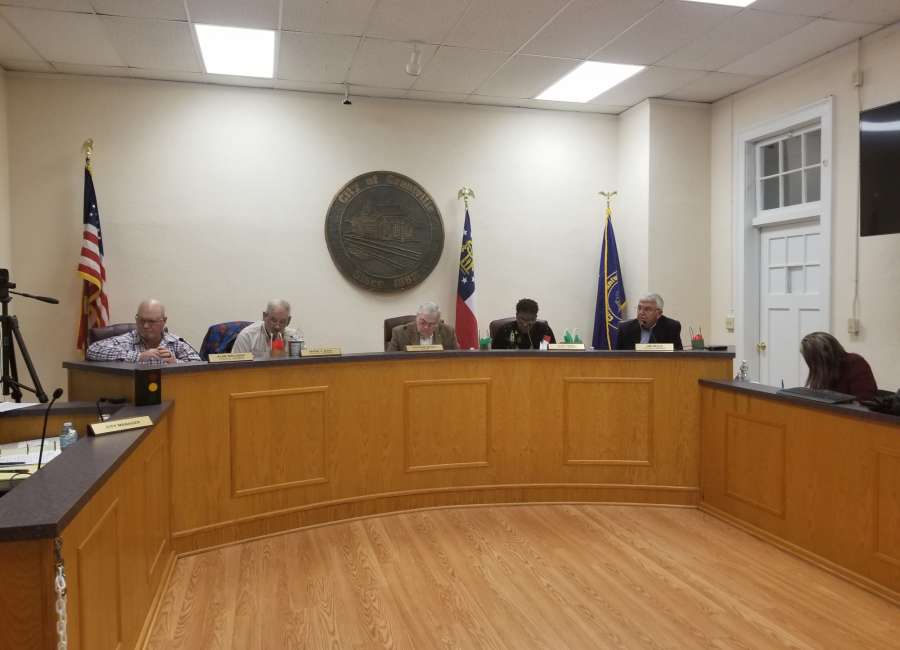 Grantville approves limited truck access on Lone Oak Road