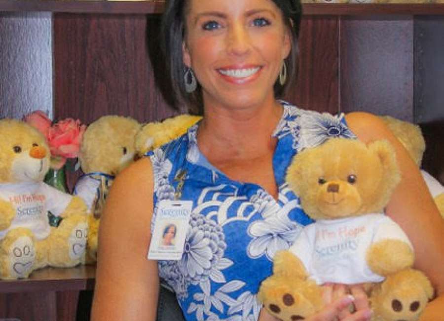 Teddy bear brings hope to hospice patients