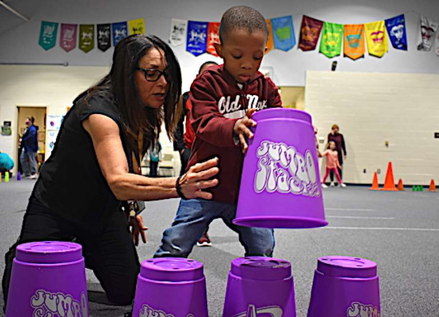 Western Elementary students attempt world record