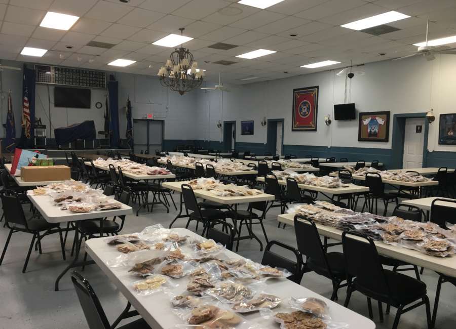 Bomber Girls donate more than 900 dozen cookies to soldiers