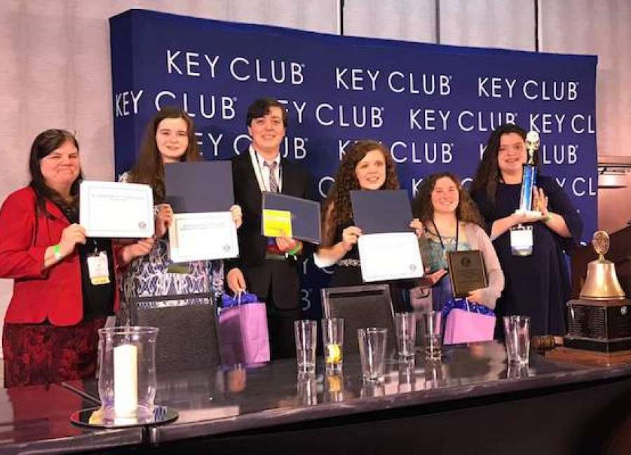 Central Christian Key Club wins district awards