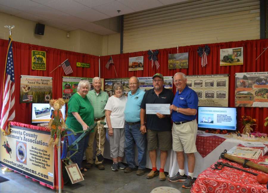 Community booths win big at Coweta County Fair