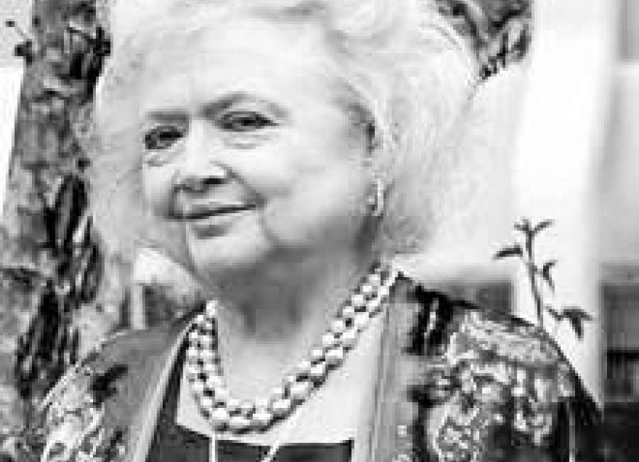 Dr. Georgia Marie Theriot