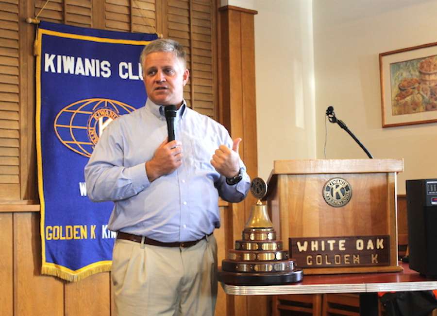 Ferguson speaks on economy, guns at White Oak Golden K