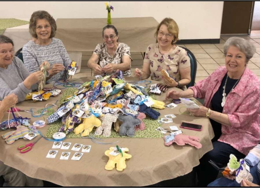 Heatherwood women make Gospel Bears