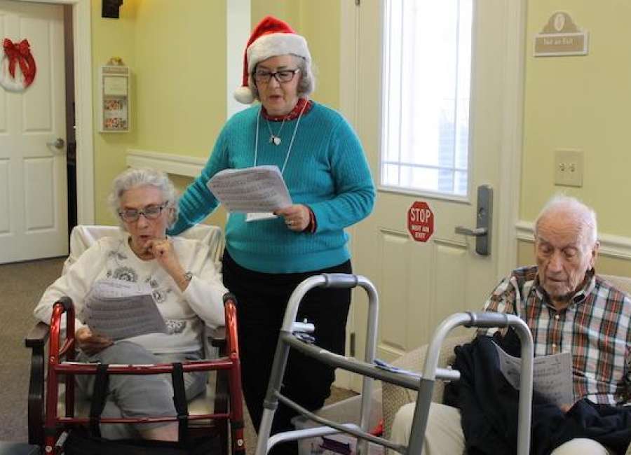 Rotary program brings joy to Alzheimer’s and dementia patients
