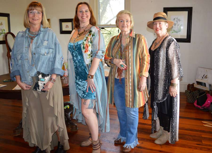 Senoia women’s group holds Tea and Fashion show