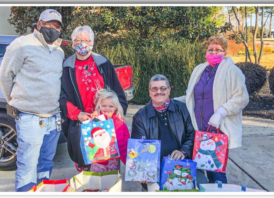 American Legion, VFW bring Christmas joy to veterans