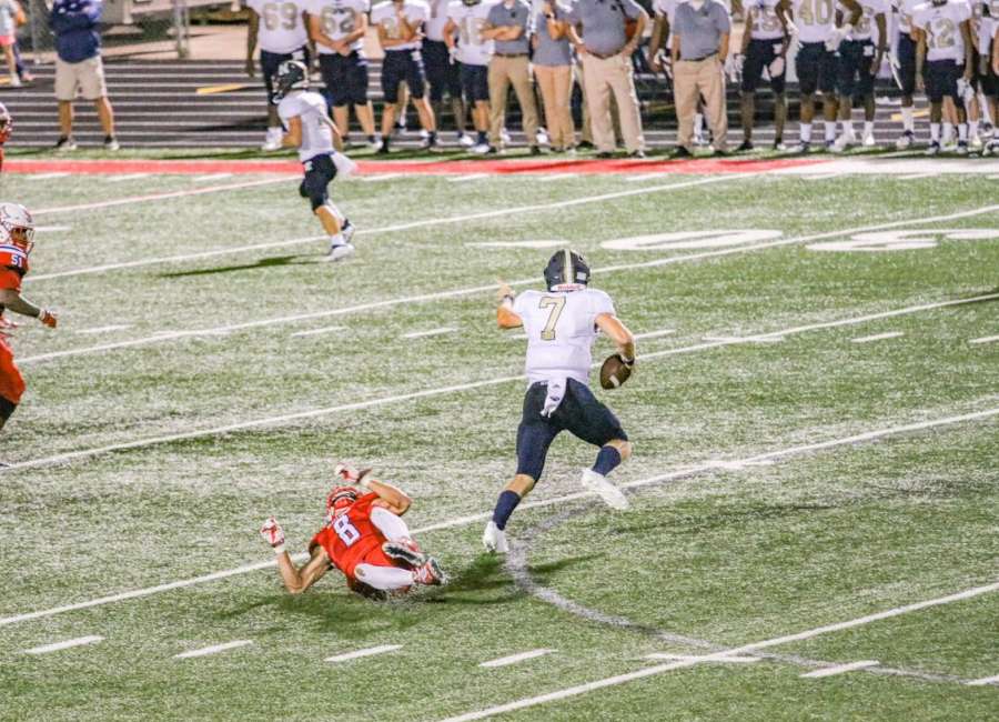 Big plays push Newnan past Sandy Creek