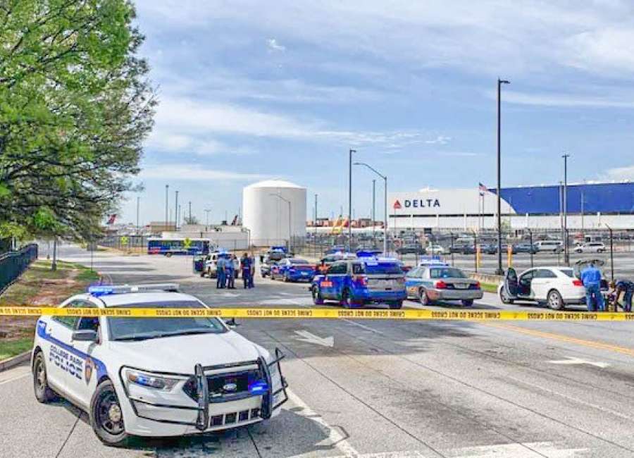 College Park police officer from Newnan shot in chase