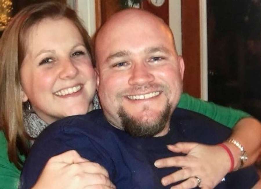 Couple both beat childhood cancer; fall in love years later