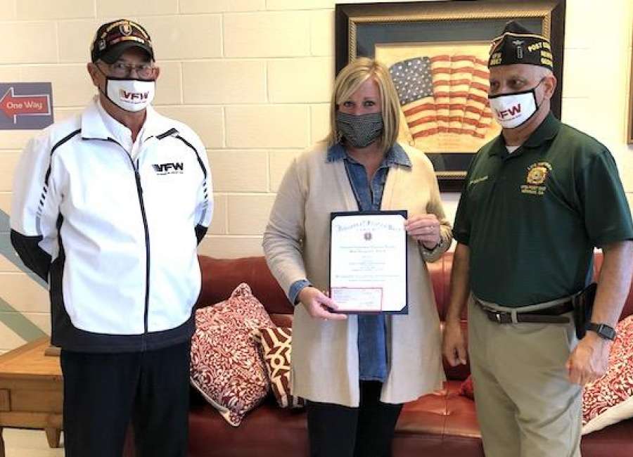 Davis wins VFW Elementary Teacher Award