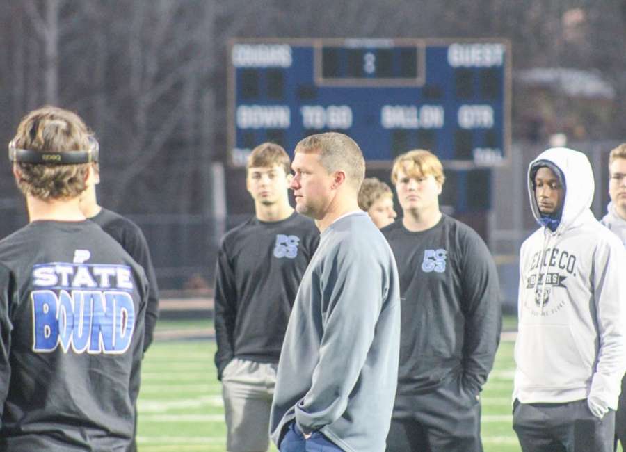 Former Newnan coach visits Drake on way to championship game