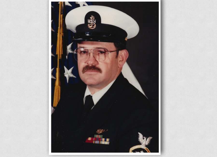 Robert J. Gillardon