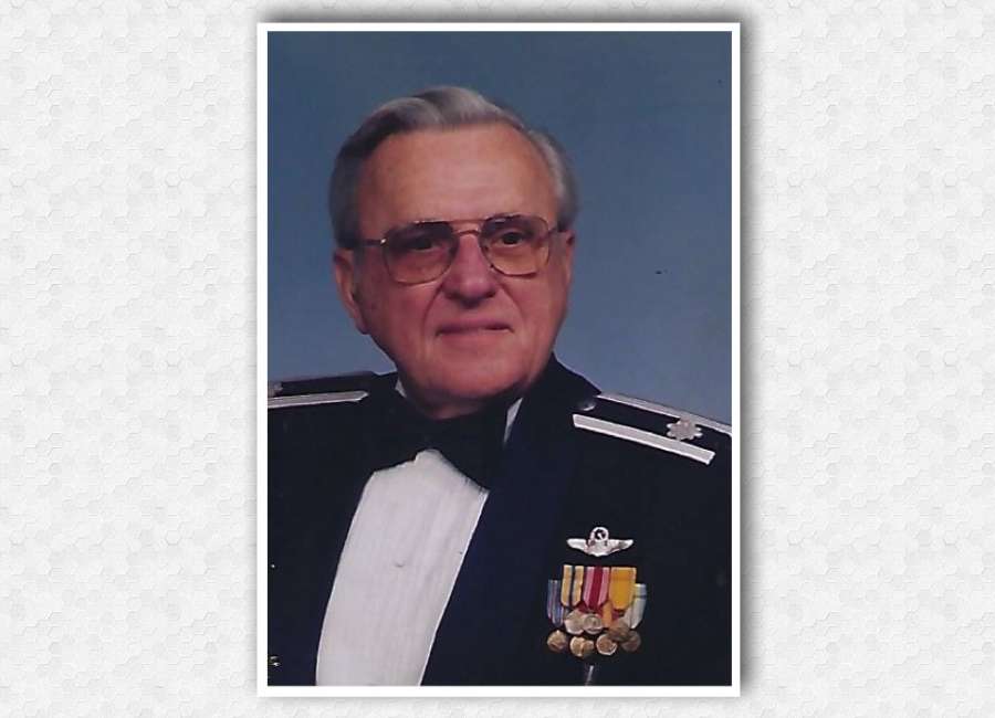 Robert Lewis Alter