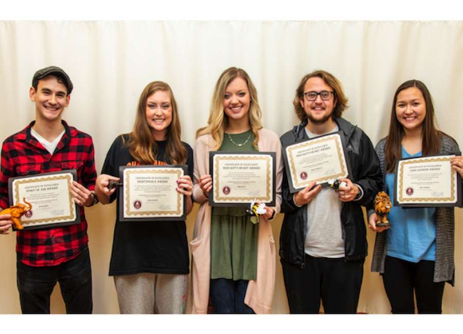 Sharpsburg student wins nursing award