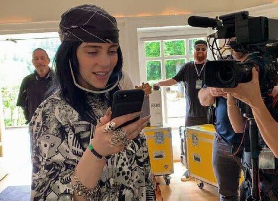 Billie Eilish: The World’s a Little Blurry