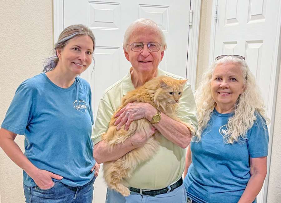 Elks donate to Newnan-Coweta Humane Society