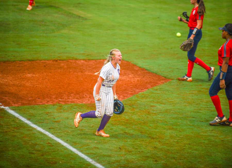 More heroics from Harrison as Trinity Christian wins in walk-off