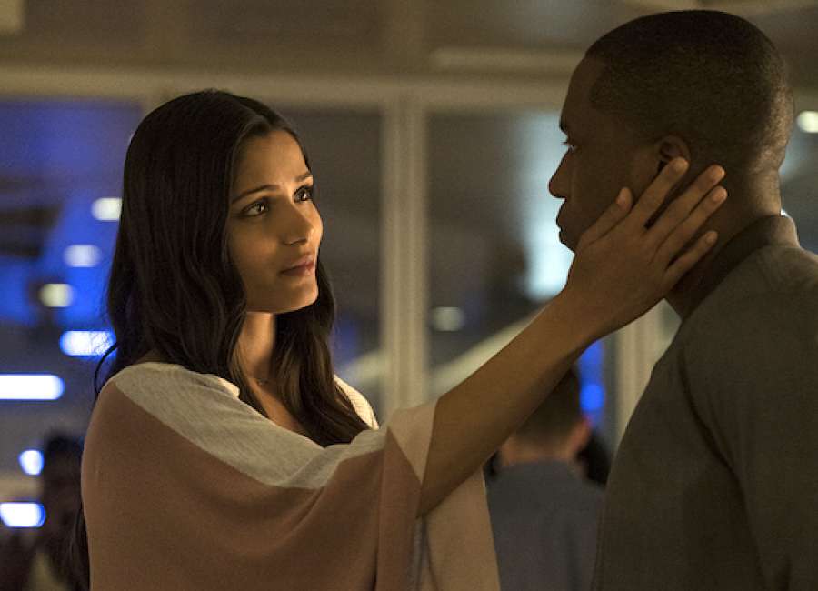Needle in a Timestack: Great cast lead emotionally vacant dramatic sci-fi
