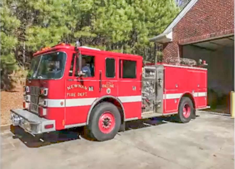 Newnan donates fire engine to help train new firefighters