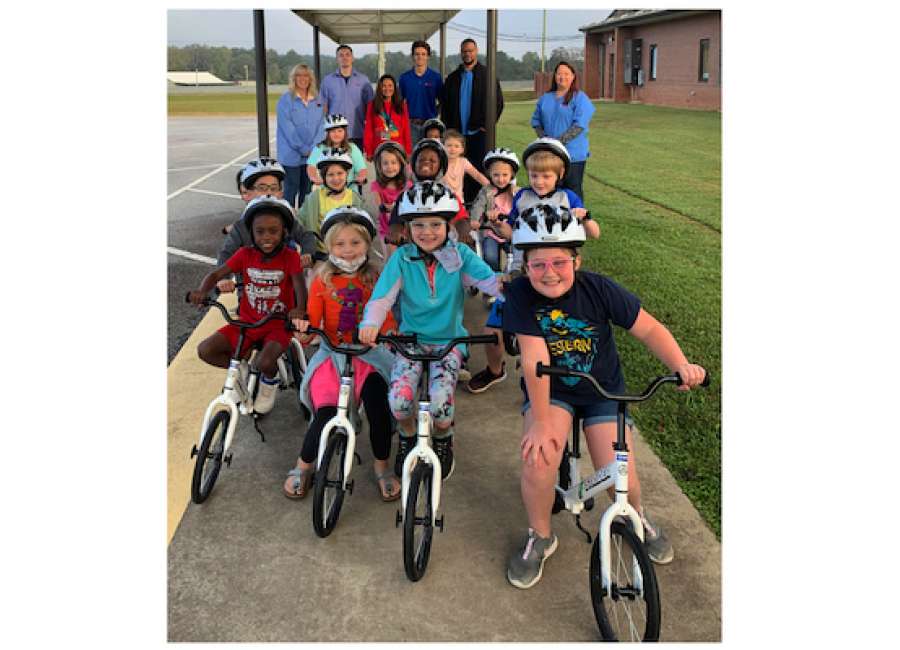 Yamaha delivers new bikes to Western Elementary