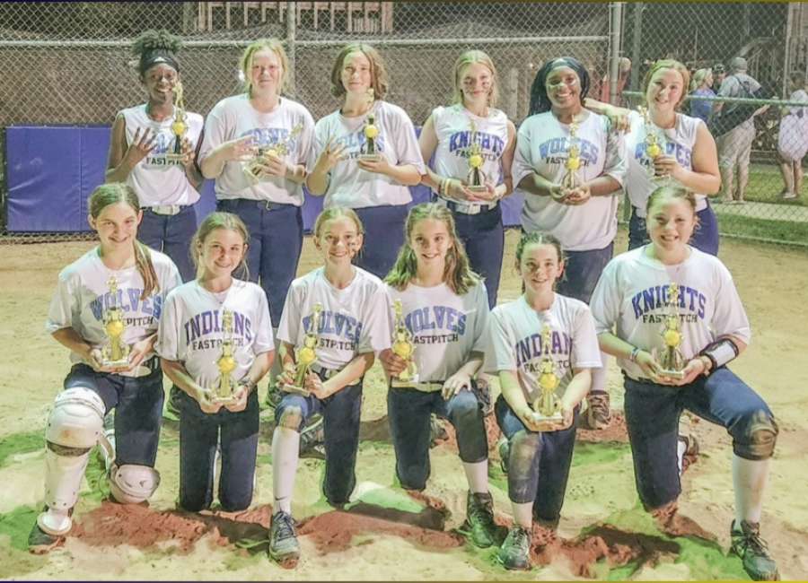 Coweta crowns middle school softball champions