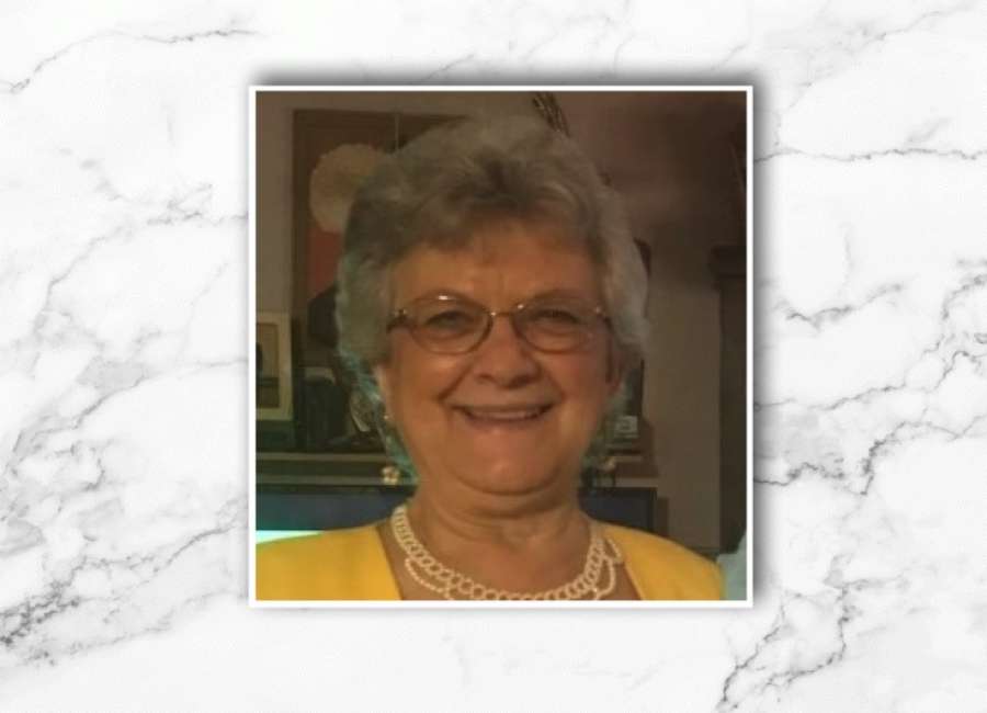 Evelyn Gail Hawk