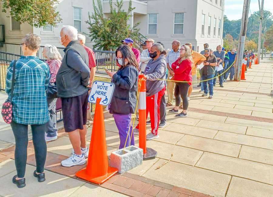 Georgia early voters shatter midterms record