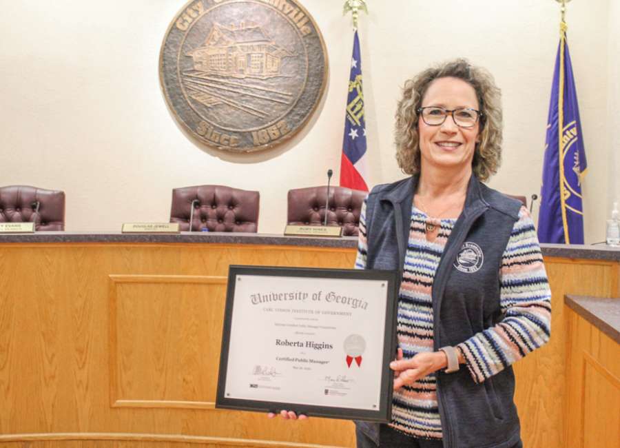 Grantville City Clerk is certified as a public manager