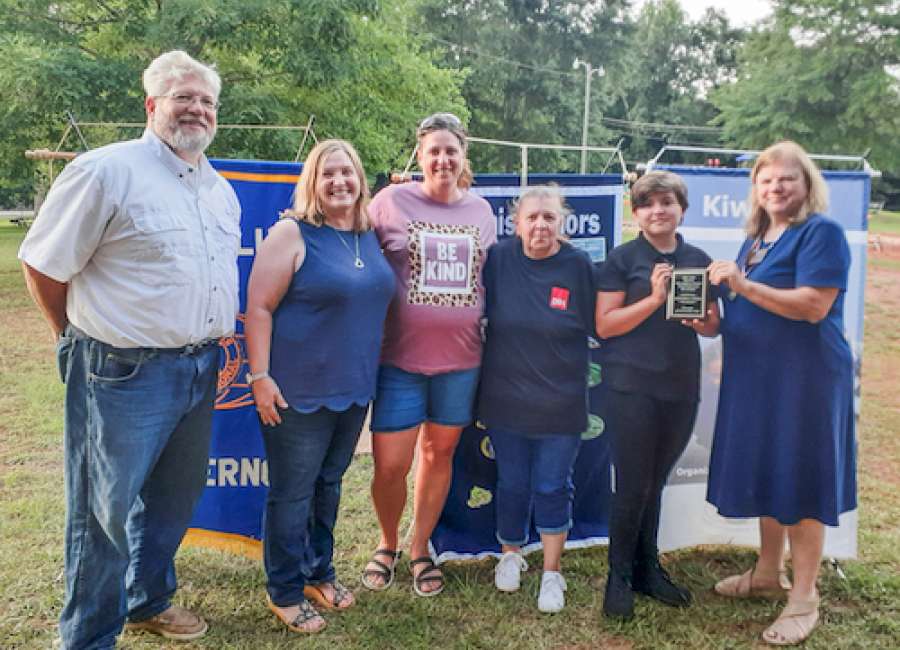 Grantville Kiwanis honors most improved fifth grader