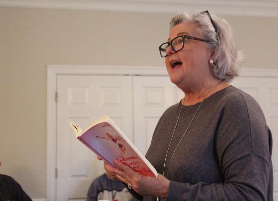 Lee St. John speaks at White Oak Golden K Kiwanis Club