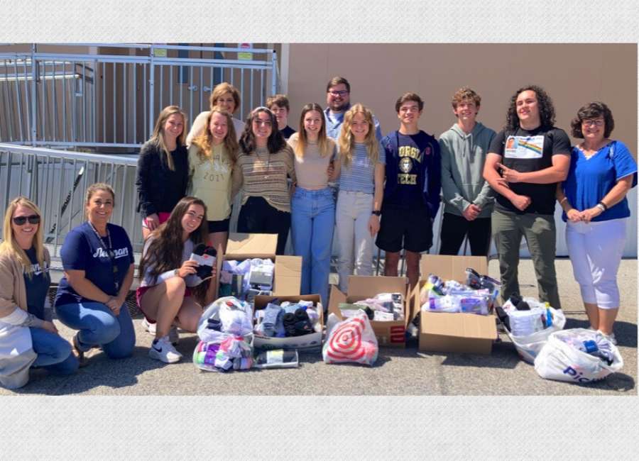 NHS National Honor Society assists for Bags of Hope