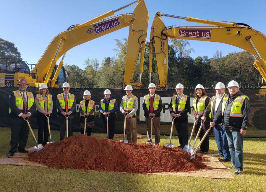 Piedmont Newnan breaks ground on 50bed expansion The Newnan TimesHerald