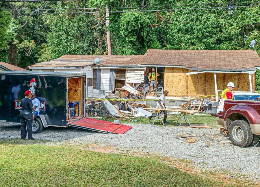 Senoia woman killed after car crashes into home