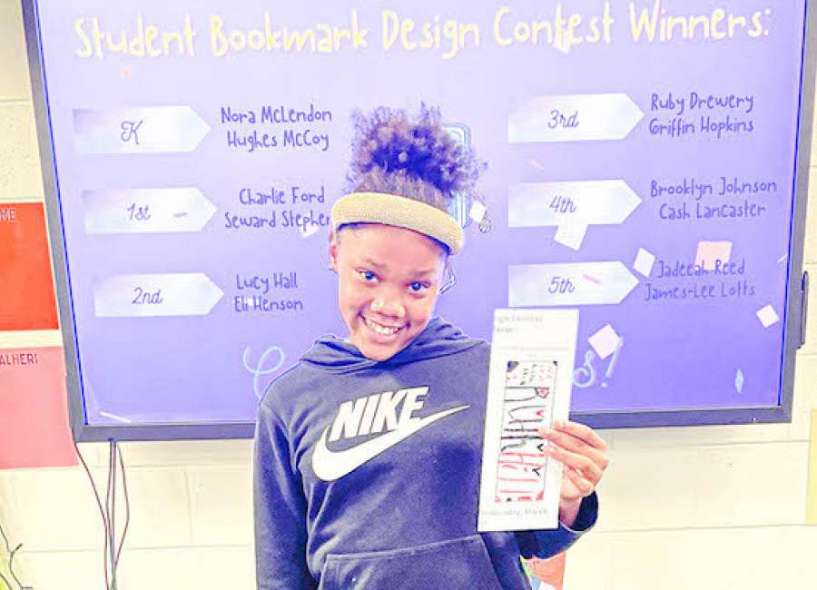 Winners named in bookmark contest
